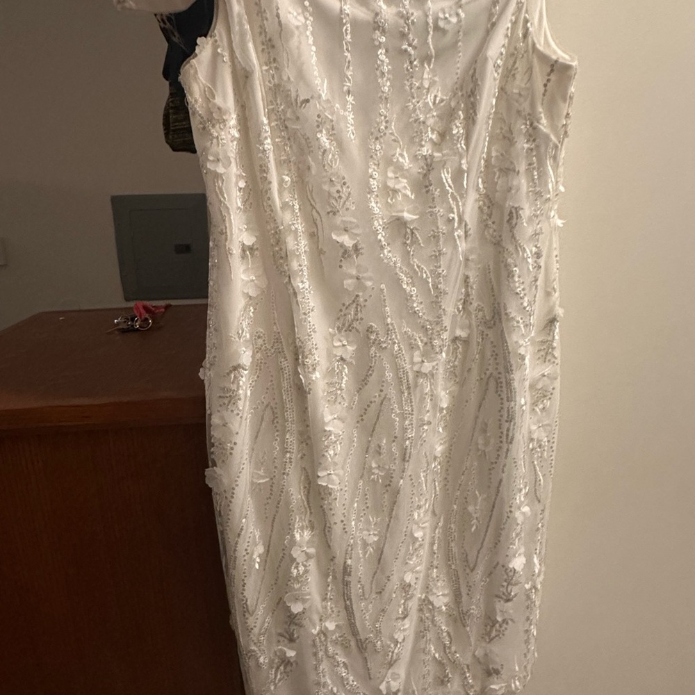 Adrianna Papell wedding dress